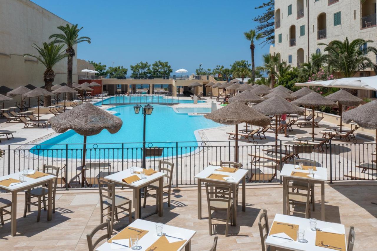 Hotel Hopps مازارا ديل فالو المظهر الخارجي الصورة