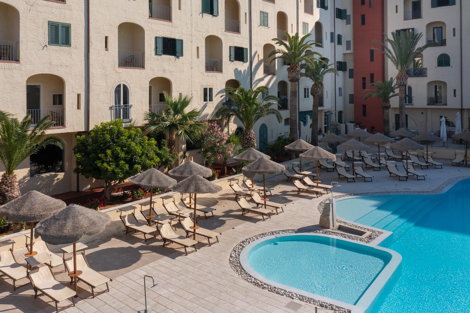Hotel Hopps مازارا ديل فالو المظهر الخارجي الصورة