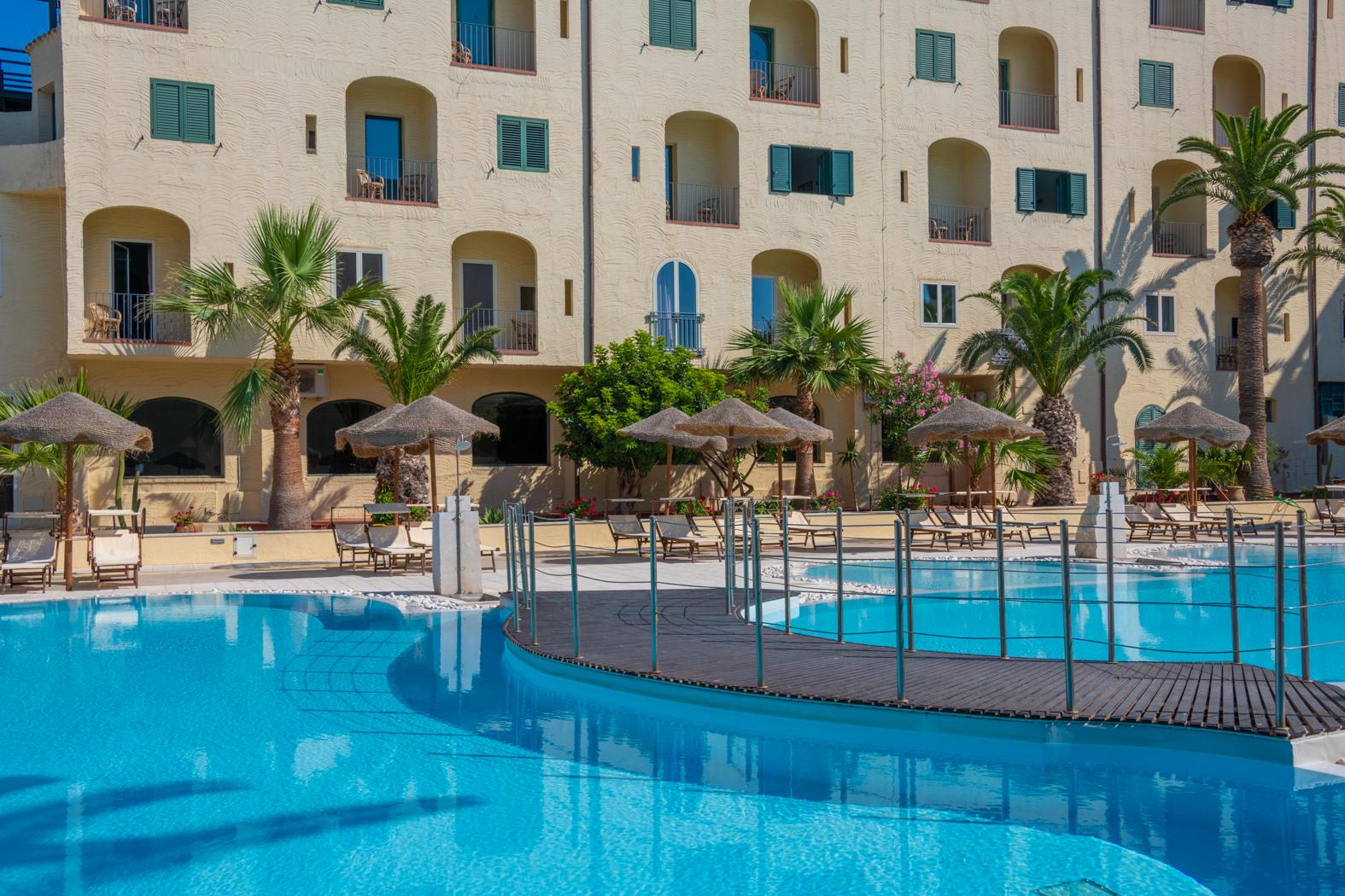 Hotel Hopps مازارا ديل فالو المظهر الخارجي الصورة